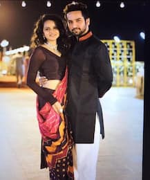 INSIDE PICS from \'Naamkarann\' actor Puru Chibber & Roshni Bathnia\'s dreamy wedding!