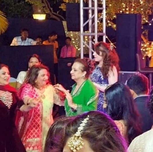 Saira Banu was present at Sayyesha’s pre-wedding festivities and the veteran actress was even seen shaking a leg at the sangeet ceremony.