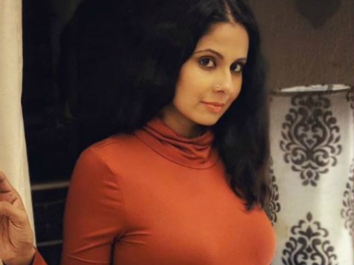 TV actress Chhavi Mittal goes deaf in one ear after NEWBORN baby's birth ; says it's an extremely rare case! OH NO! TV actress Chhavi Mittal goes DEAF in one ear after NEWBORN baby's birth; Says it's an extremely rare case!