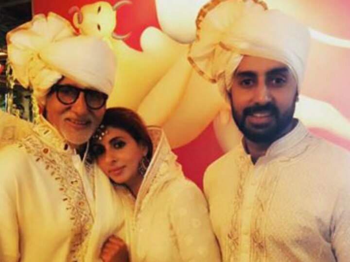 When Amitabh Bachchan Shared The Stage With Kids Abhishek And Shweta, See VIDEO! When Amitabh Bachchan Shared The Stage With Kids Abhishek And Shweta, See VIDEO!