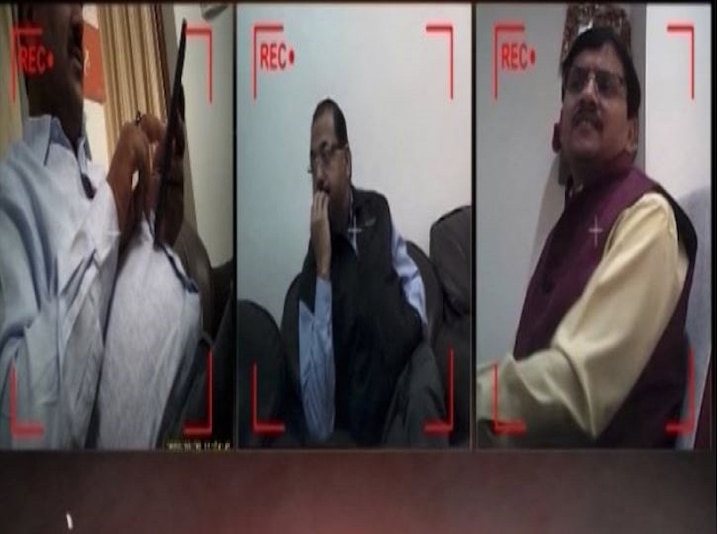 ABP News Bribery Sting: Charges against personal secretaries of 3 UP ministers proved; charge-sheet filed ABP News Bribery Sting: Charges proved against secretaries of 3 UP ministers; charge-sheet filed