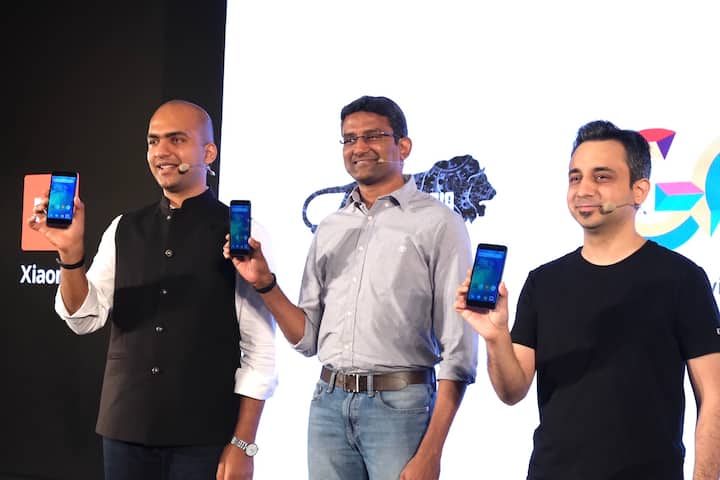 Redmi Go has a brushed metallic finish. The phone comes in two colours: Blue and Black. Redmi Go also supports 20 regional languages. For example, Google Assistance works in Hindi, English and Hinglish.