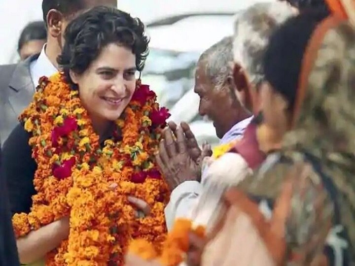 BJP alleges Priyanka Gandhi insulted Lal Bahadur Shastri by putting used garland around his statute BJP alleges Priyanka Gandhi insulted Lal Bahadur Shastri by putting used garland around his statute