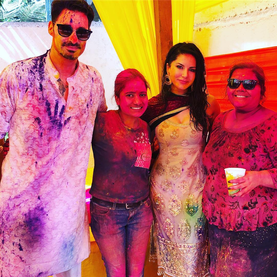 Holi 2019: PICS! Sunny Leone, her 3 kids Noah, Nisha, Asher & husband Daniel Weber celebrate