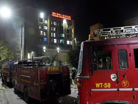 Delhi: Fire breaks out at AIIMS Trauma Centre, no casualty