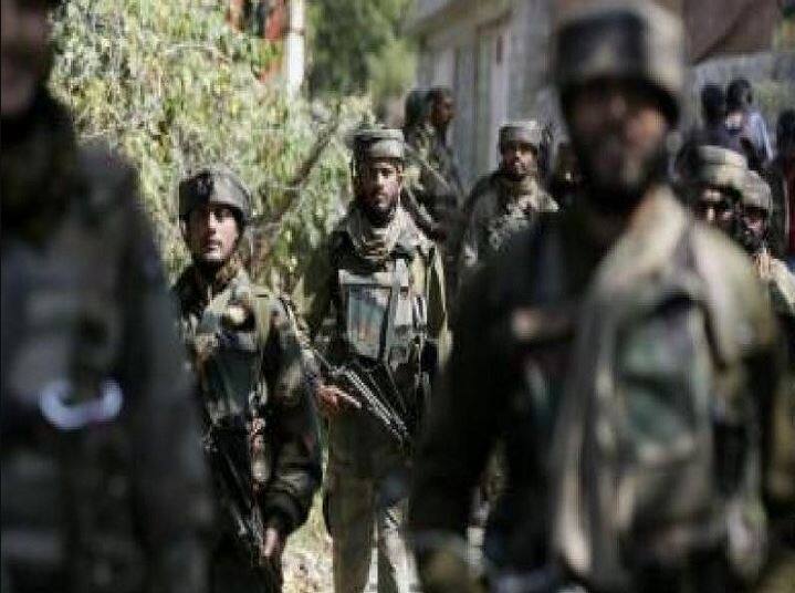Three Jaish-e-Mohammed terrorists nabbed in Jammu and Kashmir Three Jaish-e-Mohammed terrorists nabbed in Jammu and Kashmir