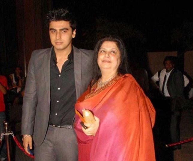 Arjun Kapoor shares THROWBACK PIC with mom Mona on her death anniversary; Malaika, Ranveer & others REACT