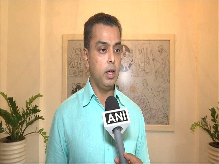 Former Union Minister Milind Deora appointed as new President of Mumbai Regional Congress Committee, replaces Sanjay Nirupam Milind Deora appointed as new President of Mumbai Regional Congress Committee, replaces Sanjay Nirupam