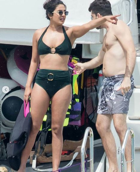 IN PICS: Priyanka Chopra flaunts her incredible figure in chic green bikini as she frolics in water with husband Nick Jonas in Miami