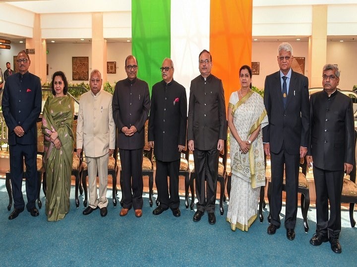 All eight newly appointed Lokpal members take oath of office  All eight newly appointed Lokpal members take oath of office