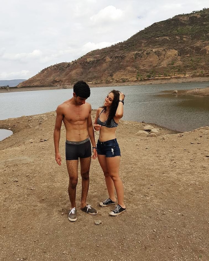 Ira's rumored beau Mishaal Kirpalani is an aspiring singer-musician who also has a video uploaded on Youtube recently and when we scrolled through their respective Instagram profiles, we find many cosy and romantic picture of the they posted in past 3 years. This one is dated back in July 2017, a whole two years ago when the two poses for a click together at a beach looking hot together.