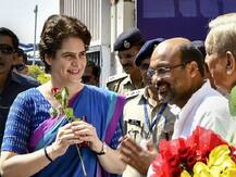 LS polls: Priyanka Gandhi jokingly asks party worker, \'Should I contest elections from Varanasi?\'