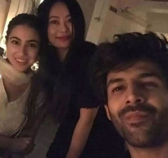 Finally! Sara Ali Khan went out on a date with Kartik Aaryan and their candle-lit dinner pictures are now VIRAL!