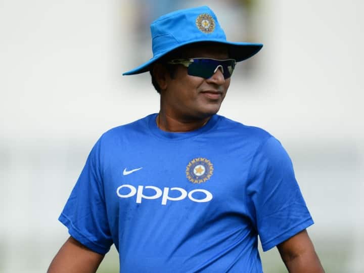 Former Indian women's cricket team coach Tushar Arothe arrested in alleged IPL betting scam Ex-India women's coach Tushar Arothe arrested in alleged IPL betting scam Former Indian women's cricket team coach Tushar Arothe arrested in alleged IPL betting scam