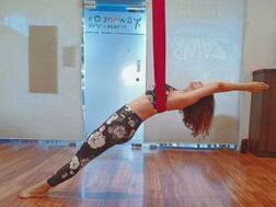 Bhabhiji actress Saumya Tandon's post pregnancy transformation, 2 months after giving birth will leave you inspired!