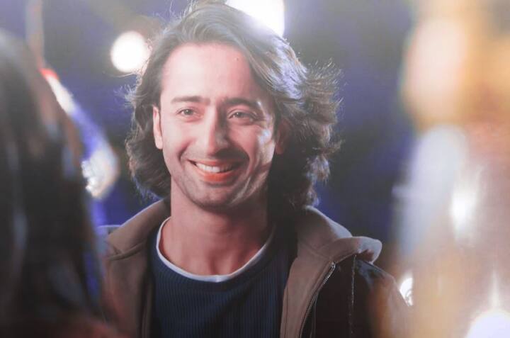 After topping the charts last week, Shaheer Sheikh & Rhea Sharma's 'Yeh Rishtey Hain Pyaar Ke' has suffered a drastic fall in second week of its run. The 'Yeh Rishta...' spin-off has slipped to th 10th spot this week with 1.7 ratings. (Photo: Twitter)