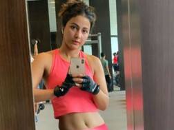 PICS & VIDEOS: Kasautii Zindagii Kay’s Hina Khan sweats it out in the gym post her Maldives family vacation; Flaunts her 'Mehnat Ka Paseena'