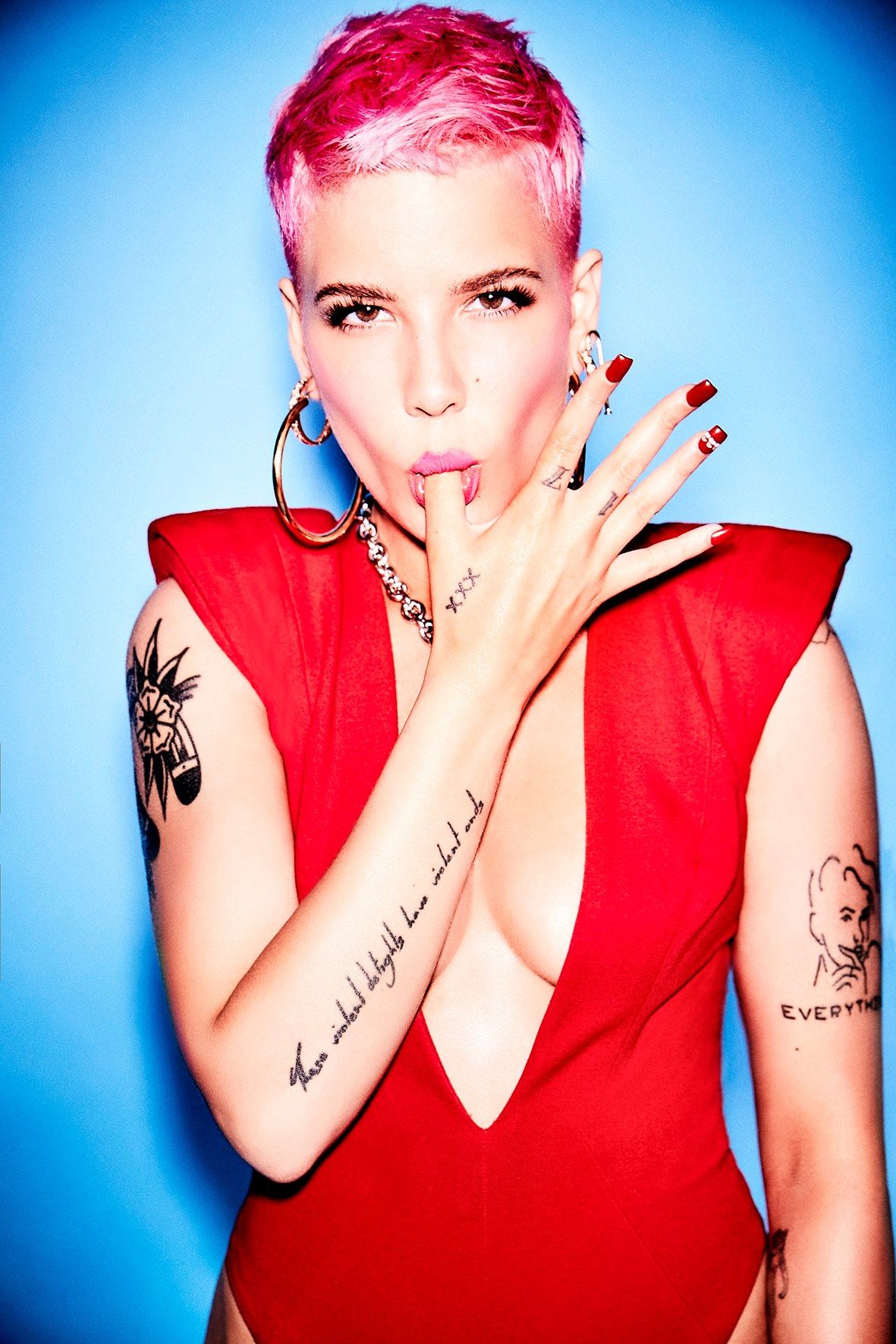 Grammy-nominated singer Halsey reveals she once considered prostitution when she was a homeless teen!