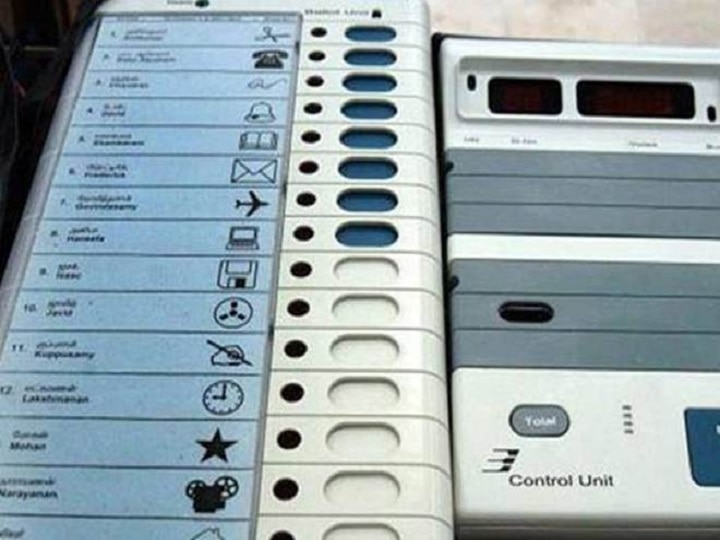 EVM glitches in many places as voting for Lok Sabha, Assembly polls begins in Andhra Pradesh EVM glitches in many places as voting for Lok Sabha, Assembly polls begins in Andhra Pradesh