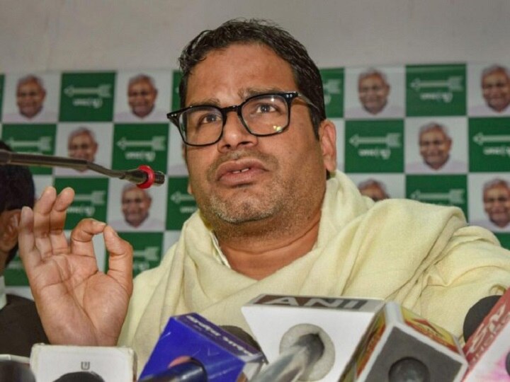 Prashant Kishor challenges Lalu Yadav for debate over his alleged claims on RJD JD(U) merger claims Prashant Kishor challenges Lalu Yadav for debate over his alleged claims on RJD-JD(U) merger claims