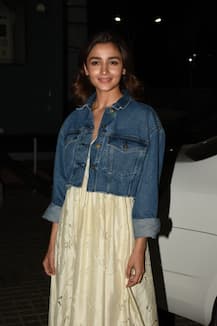PICS: Alia Bhatt, Sonakshi Sinha, Varun Dhawan, Madhuri Dixit & Hiten Tejwani attend \'Kalank\' screening