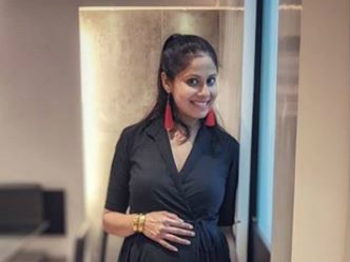 Mommy-to-be Chhavi Mittal flaunts baby bump as she posts a message for pregnant women scared of motherhood! See PIC! PIC: Mommy-to-be Chhavi Mittal flaunts baby bump as she posts a message for women scared of motherhood!