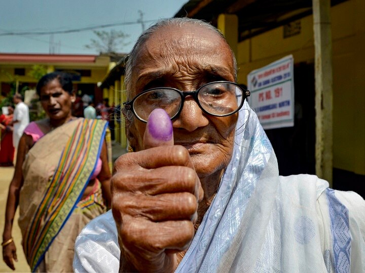 Polling begins in phase three of Bengal LS polls Polling begins in phase three of Bengal LS polls