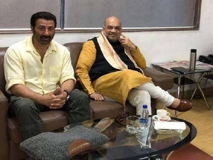 Amit Shah meets Sunny Deol, fuels speculation for Amritsar seat Lok Sabha elections Amit Shah meets Sunny Deol, fuels speculation for Amritsar seat Amit Shah meets Sunny Deol, fuels speculation for Amritsar seat