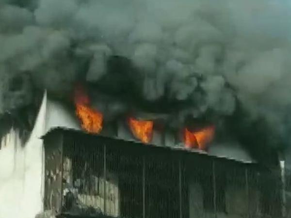 Fire breaks out at factory compound in Maharashtra's Bhiwandi, no casualties reported Fire breaks out at factory compound in Maharashtra Bhiwandi no casualties reported