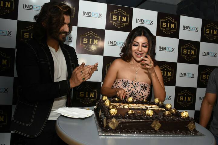 TV actress Debina Bonnerjee recently turned a year older and to make her birthday special, husband Gurmeet hosted a lavish birthday bash at a posh city pub.