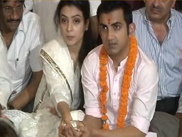 Gambhir has replaced Maheish Girri as the party's candidate. On Tuesday, he performed puja ahead of filing nomination./ ABP NEWS GRAB