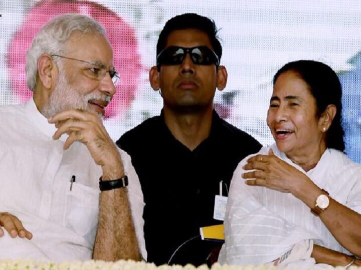 Mamata didi sends me self-picked Kurtas every year PM Modi tells Akshay Kumar Mamata didi sends me self-picked Kurtas every year: PM Modi tells Akshay Kumar