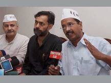 Court stays NBW against Kejriwal, Sisodia, Yogendra