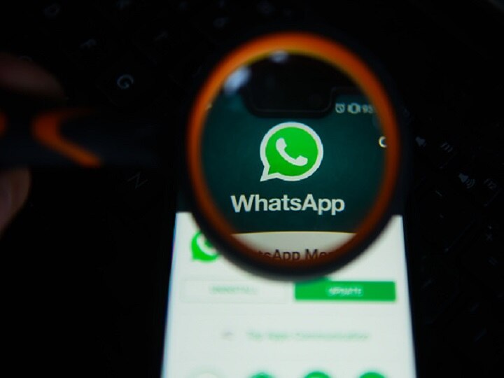 WhatsApp new update to stop users from taking screenshot of chats, all you need to know WhatsApp's new fingerprint feature to stop users from taking screenshot of chats; all you need to know