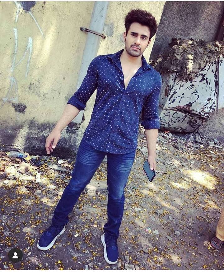 Pearl V Puri as reincarnated Mahir in 'Naagin 3'