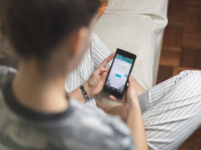 Internet users in India to rise by 40%, smartphone penetration to double by 2023: Report Internet users in India to rise by 40 pc, smartphone penetration to double by 2023, says report