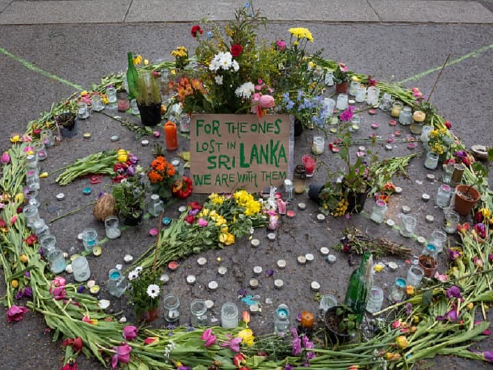 Sri Lanka lifts social media blockade imposed after Easter Sunday blasts Sri Lanka lifts social media blockade imposed after Easter Sunday blasts
