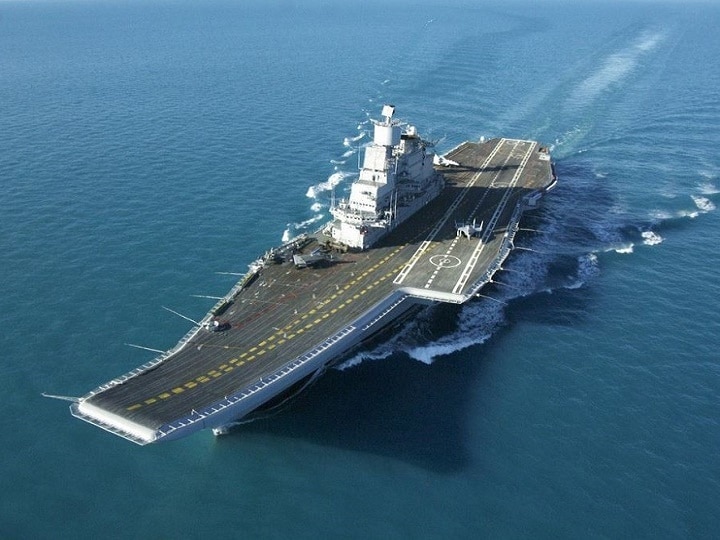 INS Vikramaditya catches fire, naval officer dies Aircraft carrier INS Vikramaditya catches fire, naval officer dies