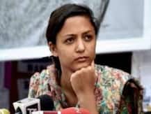 All rich Hindus and Muslims eat beef and consume liquor in Hotels: Former JNUSU VP Shehla Rashid