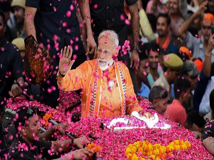 PM Modi to file nomination papers from Varanasi today Dom Raja, chowkidar among proposers PM Modi to file nomination papers from Varanasi today; Dom Raja, chowkidar among proposers