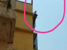 Jet Airways employee commits suicide, jumping off building in Maharashtra\'s Palghar; Employees take out candle march