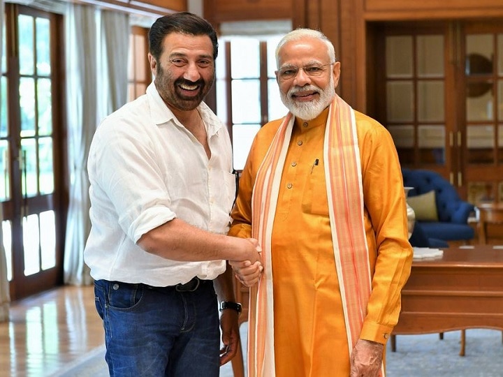 Lok Sabha elections Sunny Deol declares assets worth Rs 81.47 crore, files nomination from Gurdaspur Actor Sunny Deol declares assets worth Rs 81.47 crore, liabilities of Rs 51.80 crore