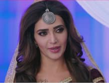 TV\'s naagins Karishma Tanna & Mouni Roy set temperatures soaring on the weekend with their latest Instagram pics