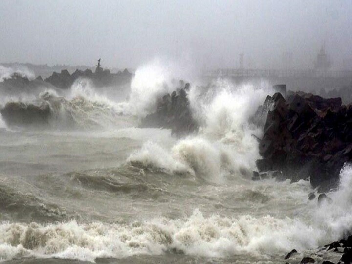 Cyclone Fani 'intensifies' into severe cyclonic storm Odisha, Kerala on alert, Indian Navy on stand by Cyclone Fani 'intensifies' into severe cyclonic storm! Odisha, Kerala on alert; Indian Navy on stand by