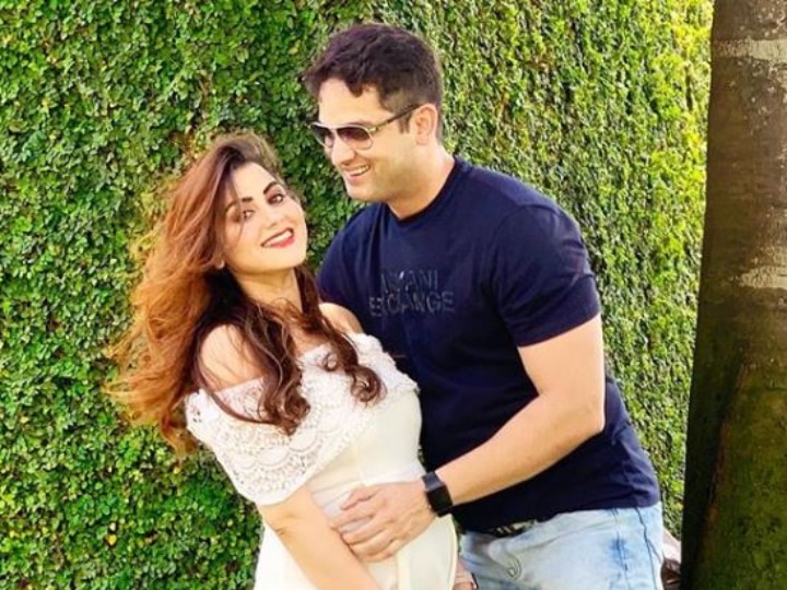 Nayee Padosan actor Vikas Kalantri's wife Priyanka Chibber pregnant with their first child, soon-to-be daddy announces on social media Vikas Kalantri & wife Priyanka Chibber expecting their first child; Couple announces pregnancy with a CUTE post (SEE PICS)