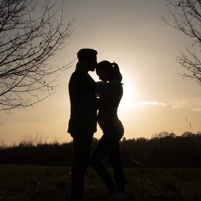 Amy had taken to social media in March end to announce her first pregnancy with this breathtaking picture in which she poses with her BF George and the baby bump is visible in it too. Her caption read- 