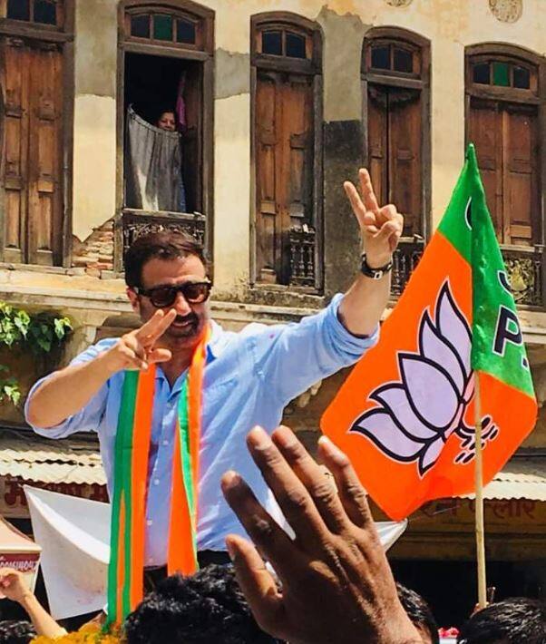 BJP’s Lok Sabha candidate from Gurdaspur, Sunny Deol has declared his assets, as a part of his nomination filing process for his maiden fight in elections. He declared his total assets, including that of his wife, as Rs 87.18 crore. / Image: Twitter