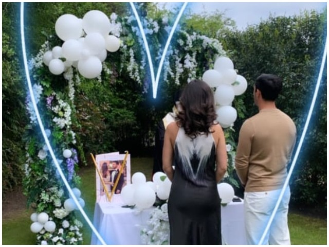 PICS-VIDEO: Pregnant Amy Jackson & boyfriend George Panayiotou get officially engaged!