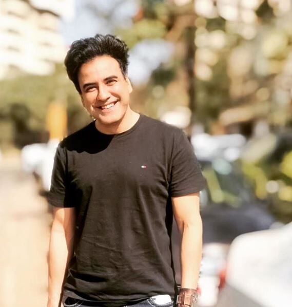 TV actor & singer Karan Oberoi arrested for raping, blackmailing woman!