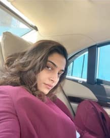 Have you seen THESE photos of Sonam Kapoor, Kareena Kapoor Khan, Kriti Sanon & other B’wood celebs?